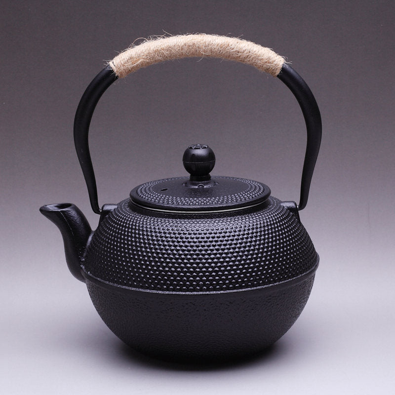 Japanese pig iron pot